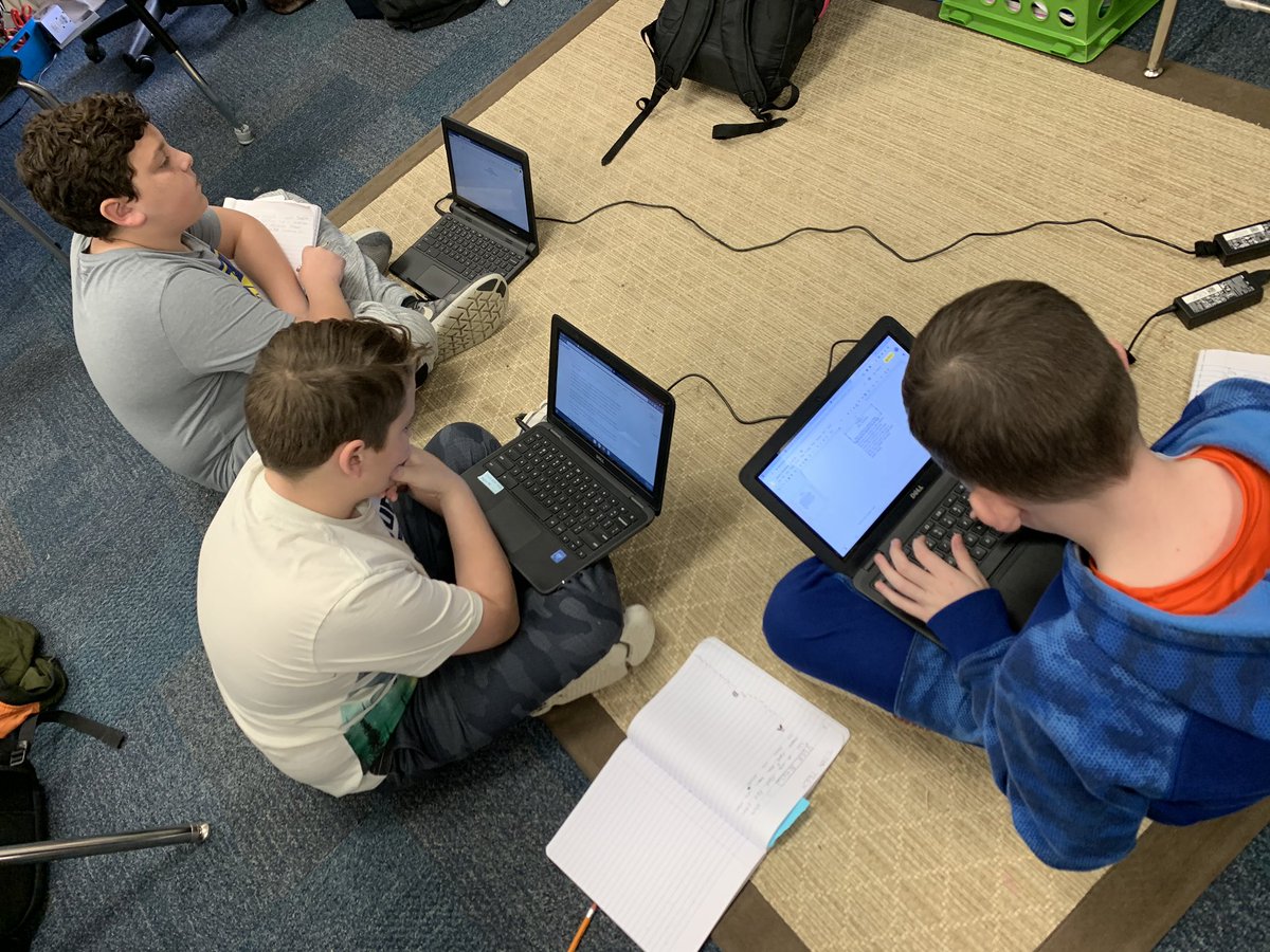 7thStapleton's tweet image. Creating e-books with power learning &amp;amp; note 📝 taking about chosen teen activist topics. @TCRWP #informational @Newsela @tenilleshade @DISD_DIS #DISjourney