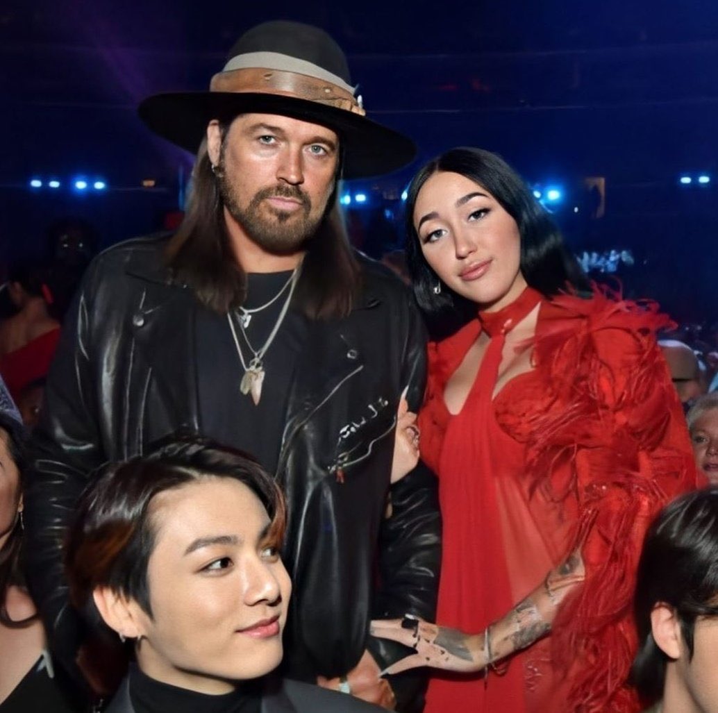 yesa⁷ ⊙⊝⊜ | stream arirang ! tweet media