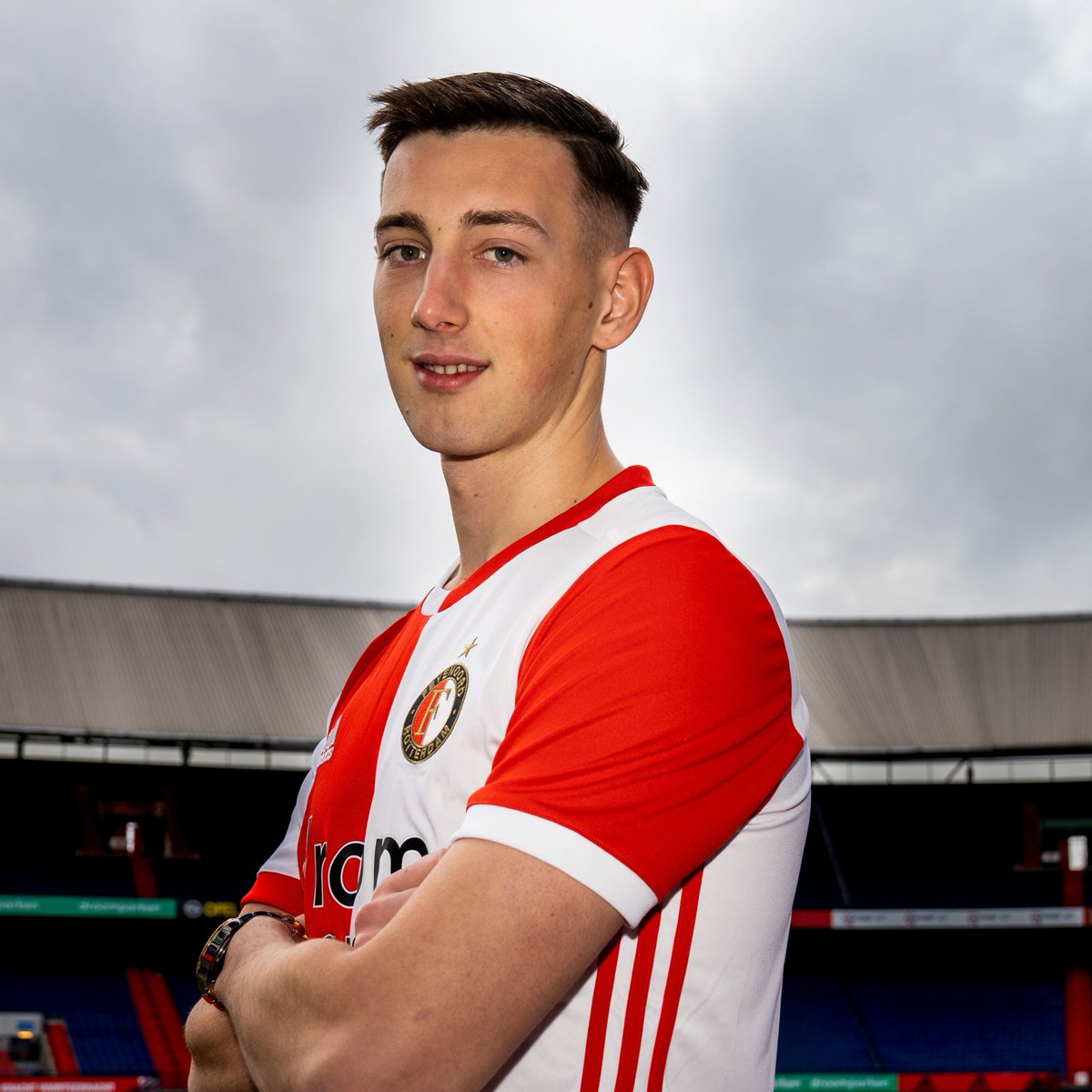UEFAEURO's tweet photo. 🇸🇰 Róbert 📝

New Feyenoord signing ✅ Slovakia's play-off hero❓

#EURO2020 https://t.co/kGZJttqY4A