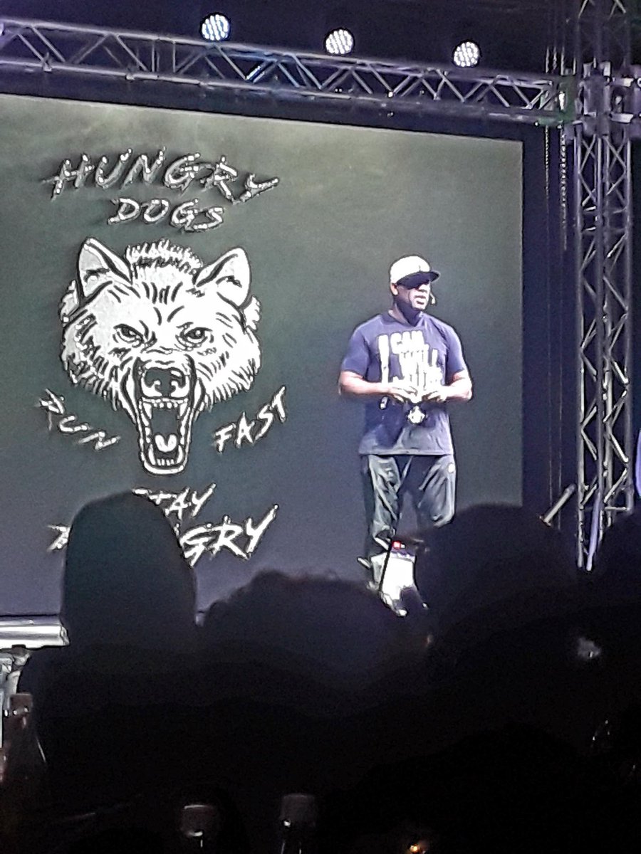 ShiftMotivator's tweet photo. Speak your dreams into existence but you can't speak something without putting the work behind it because faith without works is dead. 2 years ago I spoke it, that I would one day personally meet @Ericthomasbtc my favorite speaker,...go to my IG to get the backstory...#visionwork https://t.co/Uv7rLOr3nk