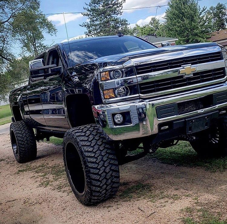 _LiftedTrucks_'s tweet photo. #Chevy https://t.co/UyFsjIbOTq