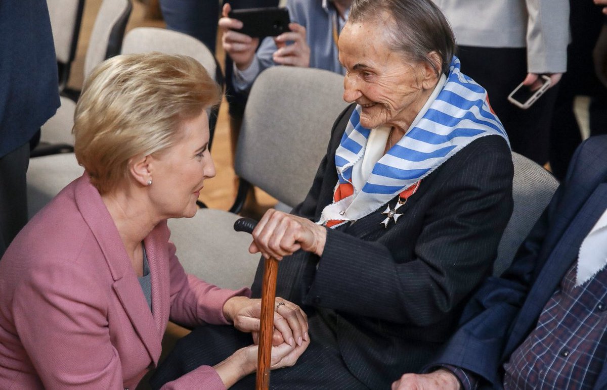 KdpiRadio's tweet photo. #Auschwitz75 @AuschwitzMuseum 

‘Many of the horrors that were perpetrated in Auschwitz were the result of a terrible immoral pragmatism and absolute faith.’ -Laurence Rees

‘We must always take sides. Neutrality helps the oppressor, never the victim.’ 
- Elie Wiesel https://t.co/8rDb6WvN4v