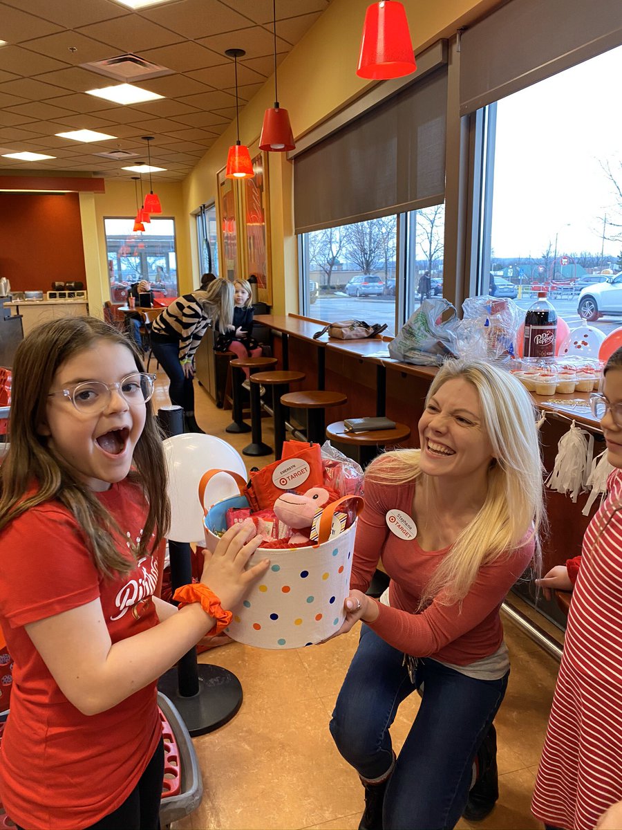sherrie_schneid's tweet photo. Emโs TEN! Best b-day ever, all thanks to the super fantastic Target team! Scavenger hunt, FRAPPUCINOS, popcorn, slushees, & shopping oh my! We cannot thank managers Lisa, Stephanie and Lindsey enough for her amazing day! #TARGET #beststoreever #birthdaygoals #Theseemployeesrock https://t.co/KMACtDFLpE