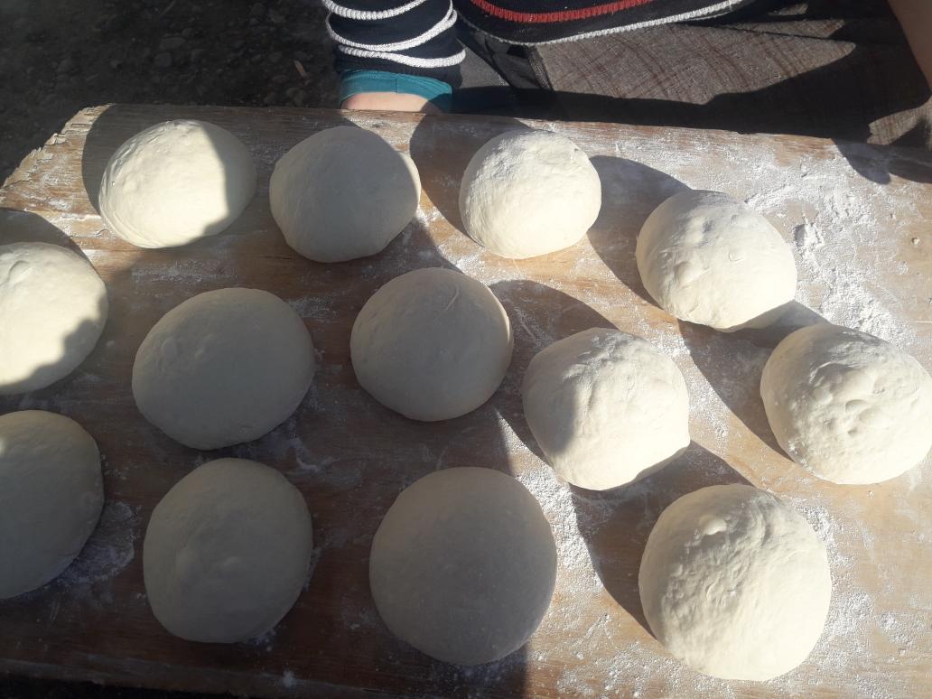Anna_Ann_6's tweet photo. Master class of Georgian bread! 

#bread #breadmasterclass #Foodies #foodblogger #Foods #foodblog #foodphotography #bakery #bake #bakers #travel https://t.co/7eOxaEUWCy