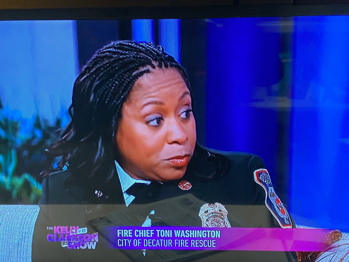 DonnaLampkin's tweet image. City of Decatur Firefighters on @kellyclarkson #DeKalb #CityOfDecatur @wsbtv