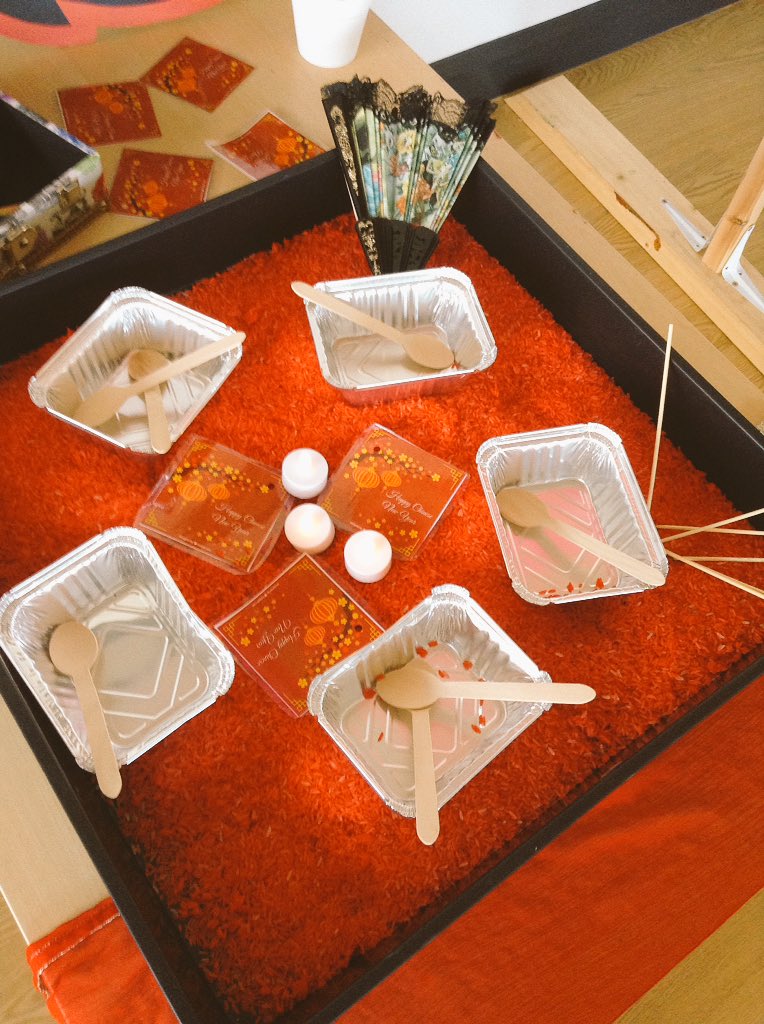 AshbridgeMaxy's tweet photo. It's a beautiful experience exploring different cultures and celebrations. Tomorrow the atelier will welcome children for a curiosity based sensory play and focused Chinese hairstyles inspired activity. #EYTalking #EYMatters #Curiousityapproach @NDNAtalk https://t.co/IAohmLFoXj