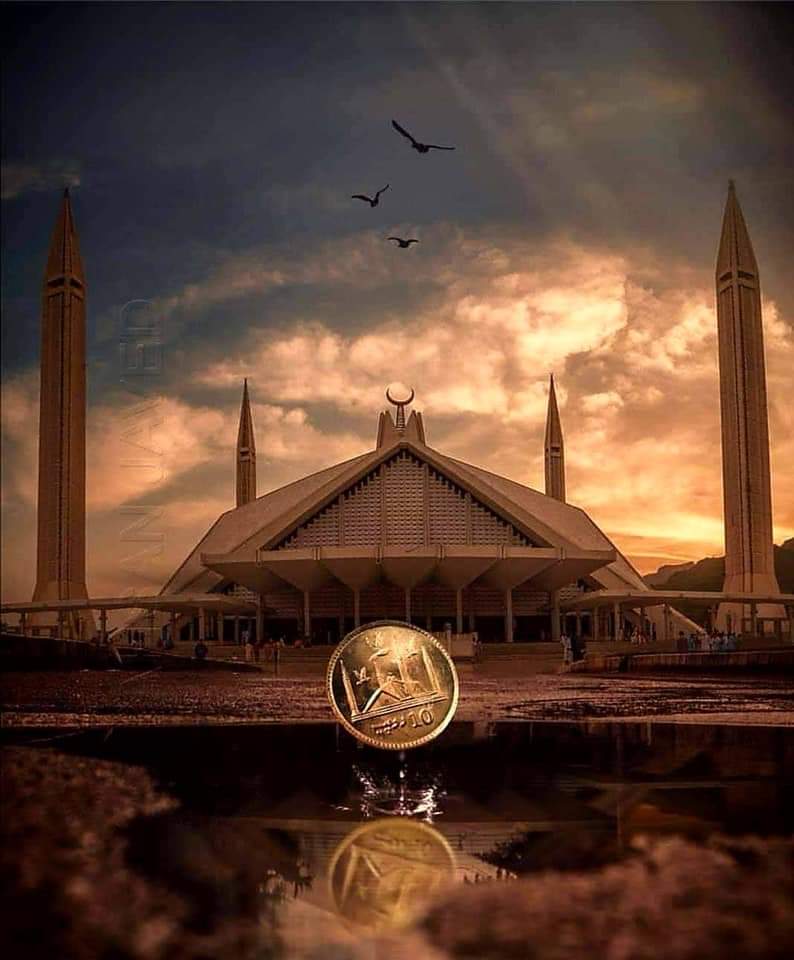 Kanwal_nft's tweet photo. The magnificent Faisal Mosque is embossed on the reverse side Rs. 10 coin along with three birds.

#AboutPakistan ❤️ https://t.co/TLnmkaujmd