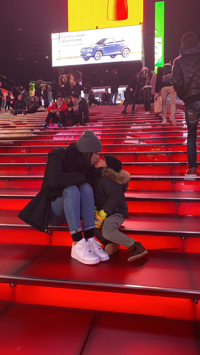 lenishkamav's tweet photo. Por ti me hice fuerte, pero sigues siendo mi debilidad♥️🗽 https://t.co/kvhDuaoqNI