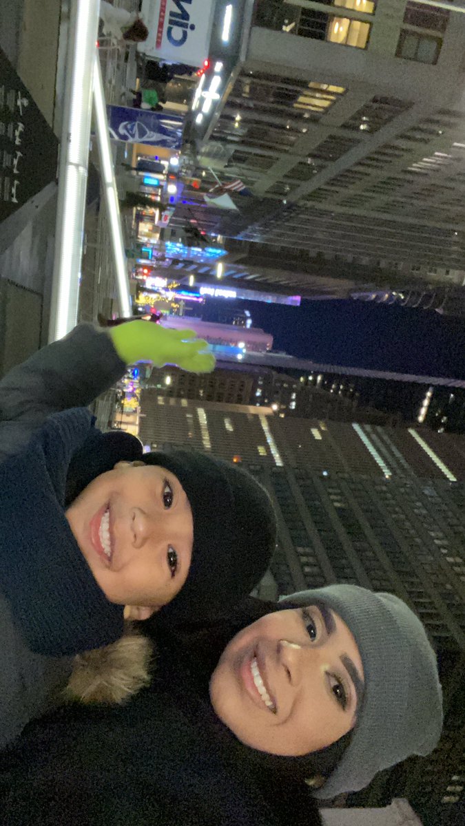 lenishkamav's tweet photo. Por ti me hice fuerte, pero sigues siendo mi debilidad♥️🗽 https://t.co/kvhDuaoqNI