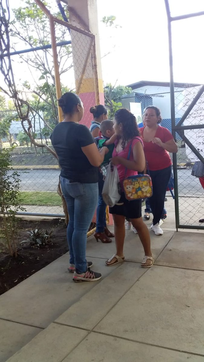 Niños y niñas de los Centros de Desarrollo Infantil fueron recibidos con amor y cariño, en un ambiente de paz por sus maestras.