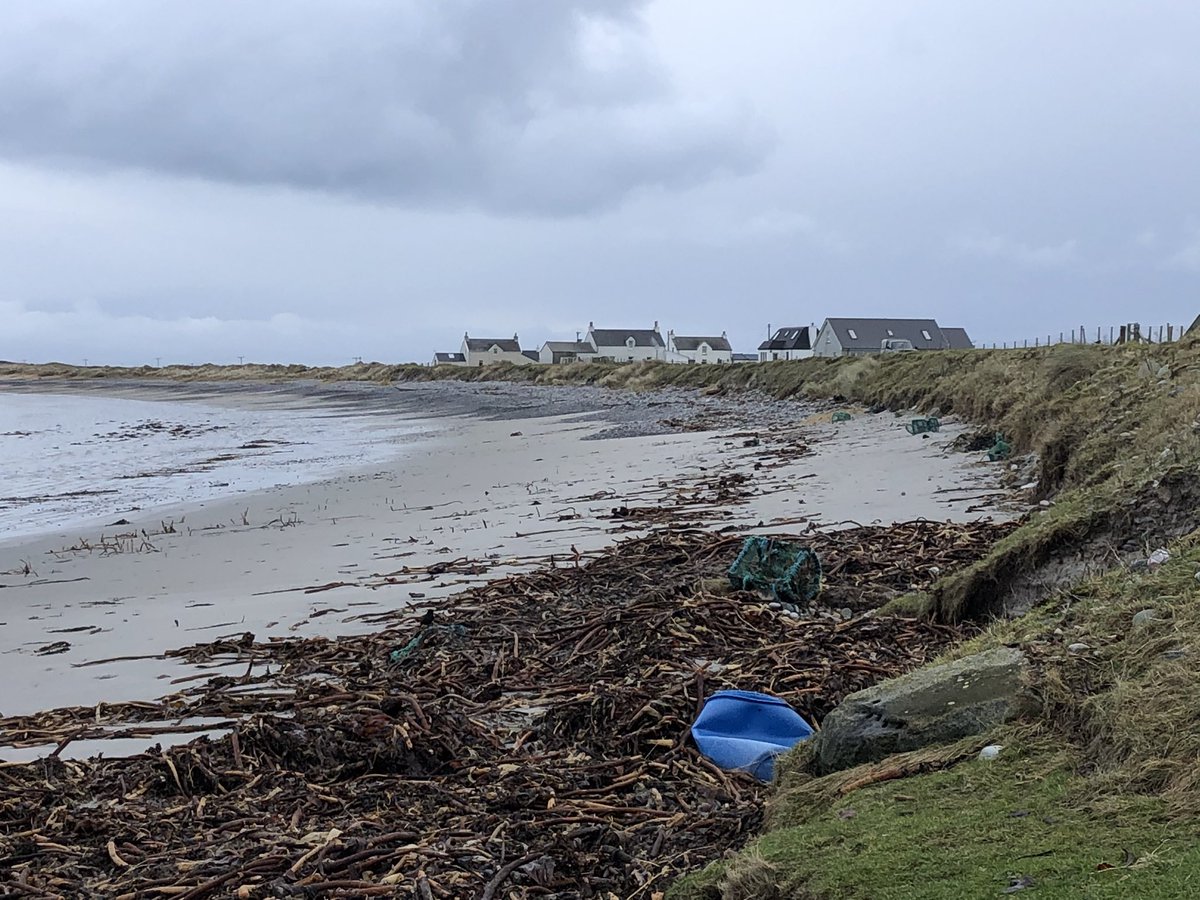 SuilanSpink's tweet image. Counted 10 #creels ~ small #Fleet #washedup #tidalpower over the #weekend #TidyTuesday not ~ tides #receeding recovery has to wait work to do #ClimateChange   #beaches #ghost #Nets #fishing. gear @FisherCoastUK @sascampaigns @GreenerScotland  @mcsuk @marinescotland @WWFScotland