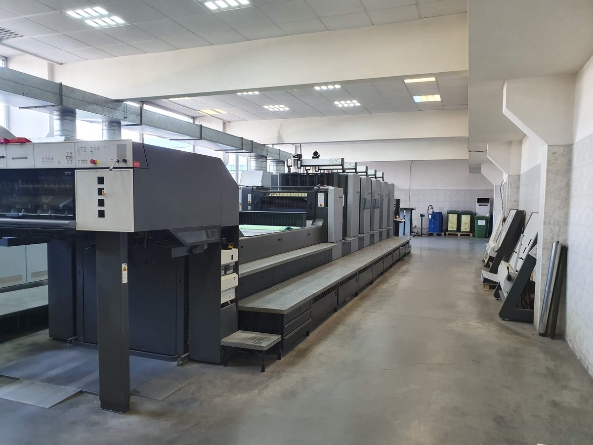 Pinheiros_Press's tweet photo. 2002 Heidelberg SM 102 5LX - https://t.co/SSZWeUYq6T https://t.co/FPFQaknkVe