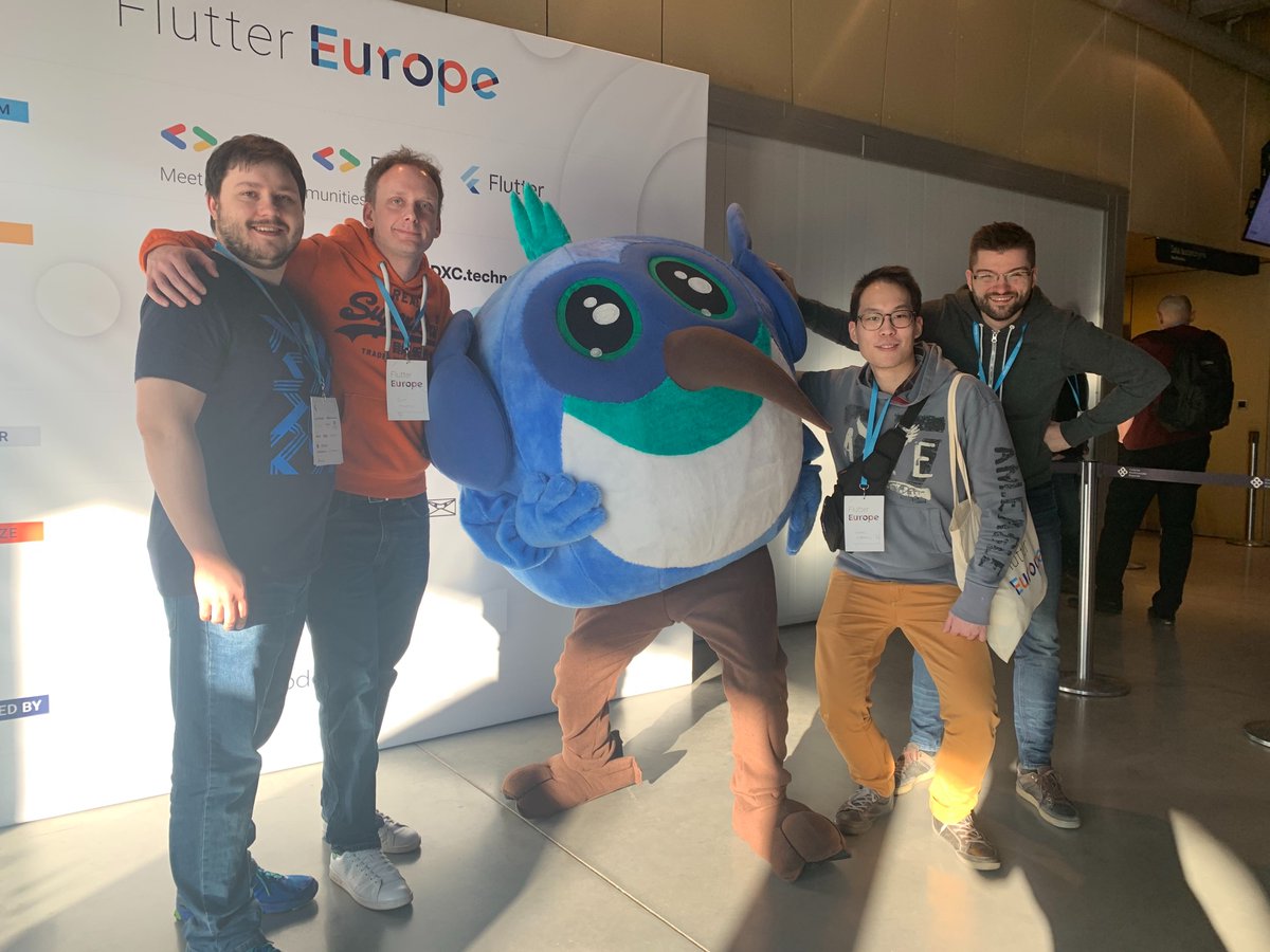 We had the chance to participate in the @fluttereurope ✈️. Between exciting conferences, enriching encounters from the 4 corners of the world and the discovery of a beautiful city #Warsaw we came back more motivated than ever to develop with #Flutter. 
#FlutterEurope