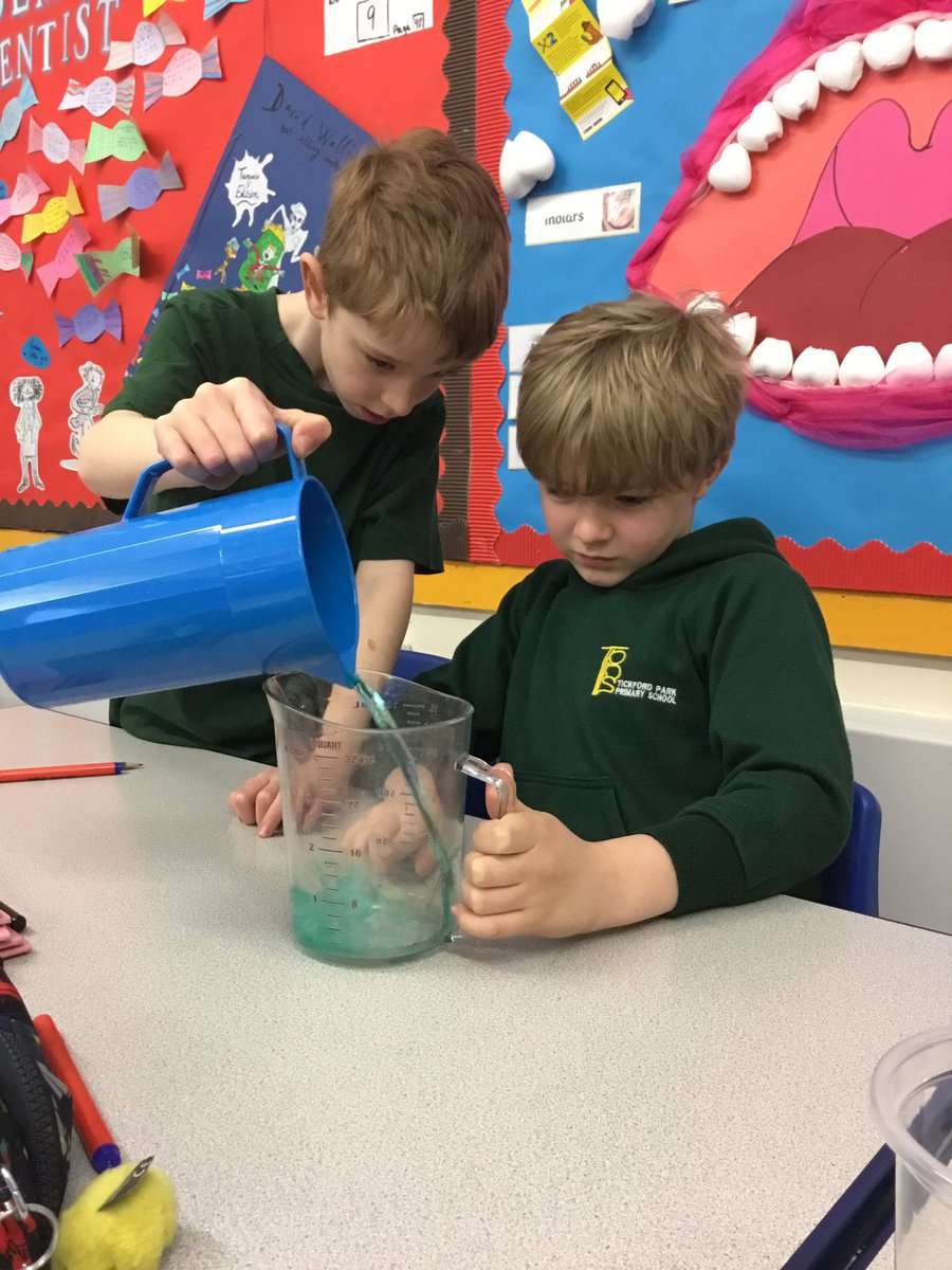 TickfordPark's tweet photo. Today in their science lesson, Year 4 have set up an observational enquiry to answer the question βHow do liquids affect tooth decay?β π¦· #TPyear4 #TP4science #TPperidot #TPturquoise https://t.co/x6LAjznZlc