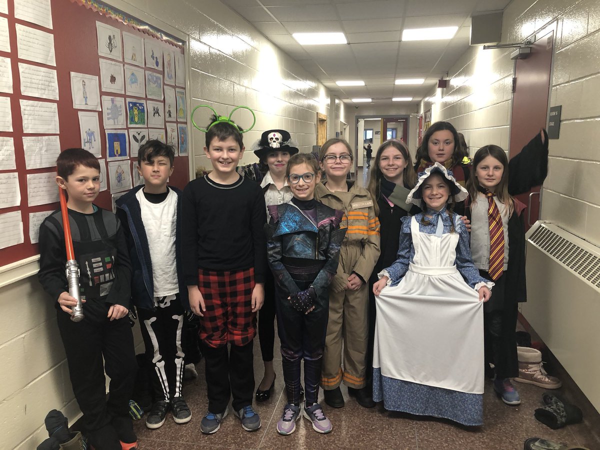 MmeFox's tweet photo. It’s Literary Character Day at @BaysidePublic https://t.co/sgzgT1ZQfM