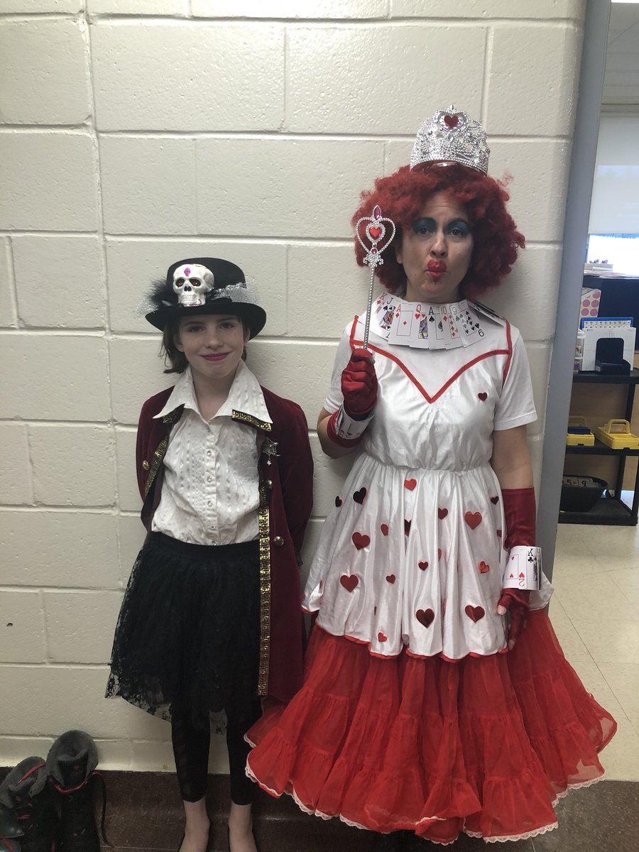 MmeFox's tweet photo. It’s Literary Character Day at @BaysidePublic https://t.co/sgzgT1ZQfM