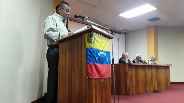 SoyNuevaPrensa's tweet photo. En Bolívar: #Presentada la #Delicada situación política, #Social y económica  - https://t.co/2TNkodWScx

#SoyNuevaPrensa #Bolóvar #Politica #Gente #Guayana https://t.co/ZGHSbPpt5h