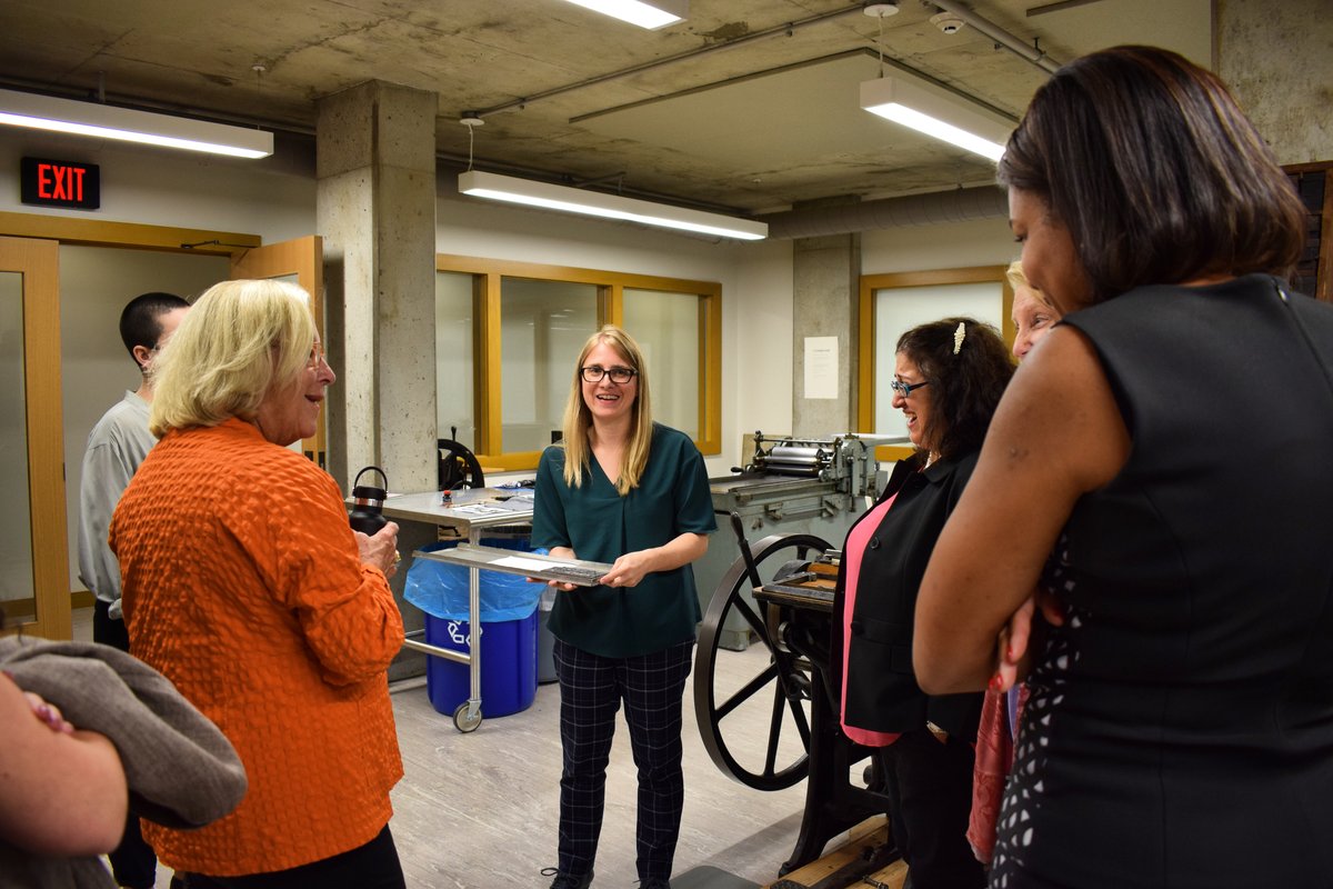 Arthur_Ross's tweet image. It’s not too late to join us today at 4PM for a Print Demonstration with Mary Tasillo at Common Press!

Please RSVP to secure your spot: lseesman@sas.upenn.edu