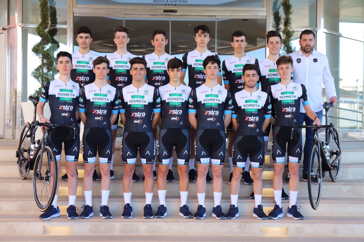 PoltiVMaltaU19's tweet photo. Equipos junior y sub23 2020!! #olivanovatrainingcamp #olivanovaresort #ciclismo #cycling #cyclingtips #roadcycling  #gobikprocycling #rotor #abikes #valtellina #kometa #uvet #skoda #lukeair #kometaxstracyclingteam #xstra #xstradigitalstorage #fundcontateam #quererespoder💪 https://t.co/eo0IqvZwgM