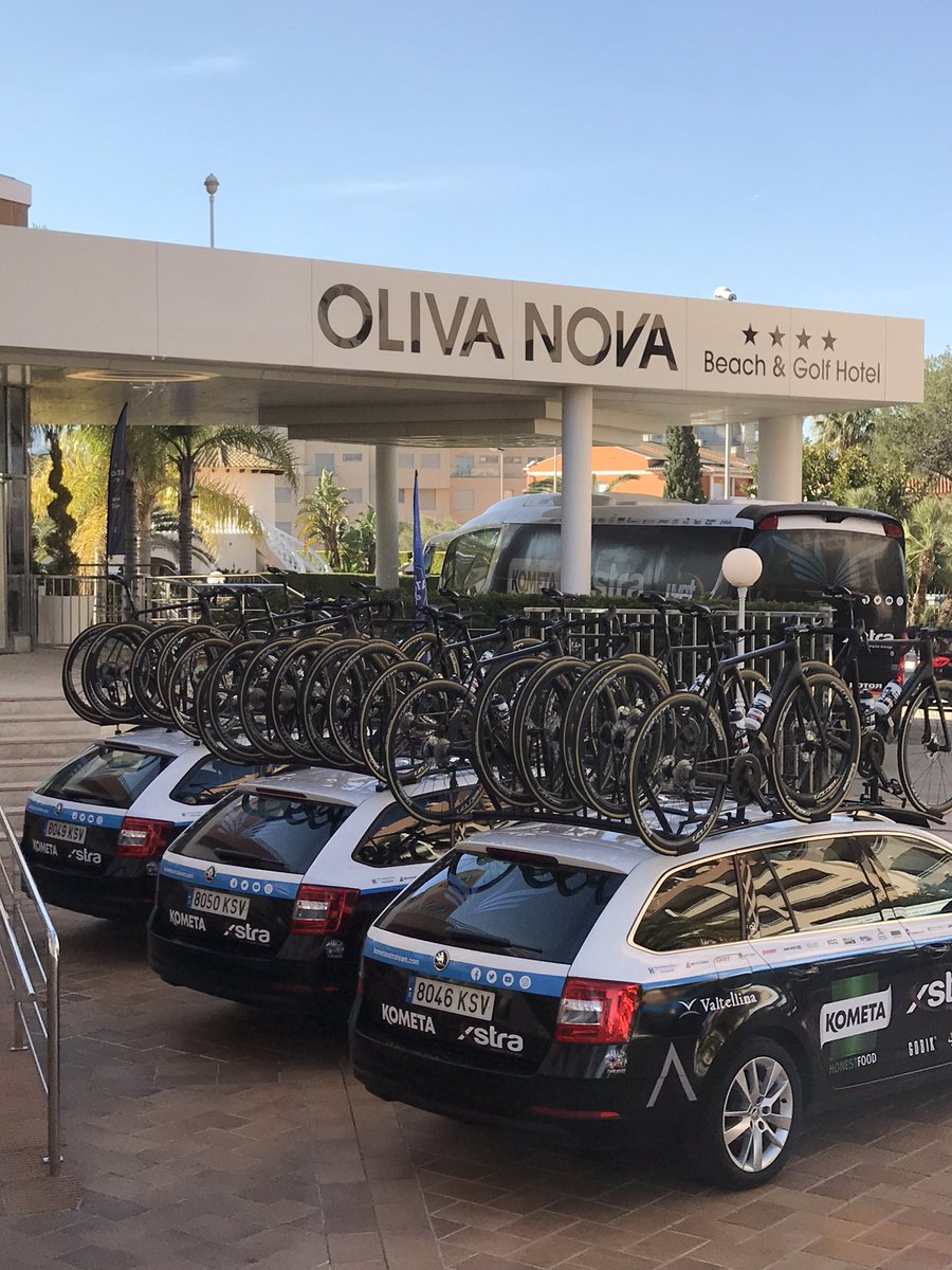 PoltiVMaltaU19's tweet photo. Equipos junior y sub23 2020!! #olivanovatrainingcamp #olivanovaresort #ciclismo #cycling #cyclingtips #roadcycling  #gobikprocycling #rotor #abikes #valtellina #kometa #uvet #skoda #lukeair #kometaxstracyclingteam #xstra #xstradigitalstorage #fundcontateam #quererespoder💪 https://t.co/eo0IqvZwgM