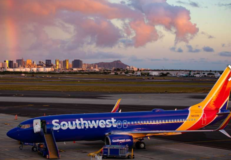 Southwest Airlines entering second stage of Hawaii expansion bit.ly/2RVenXk via <a href="/SFGate/">SFGATE</a> #TravelSkills