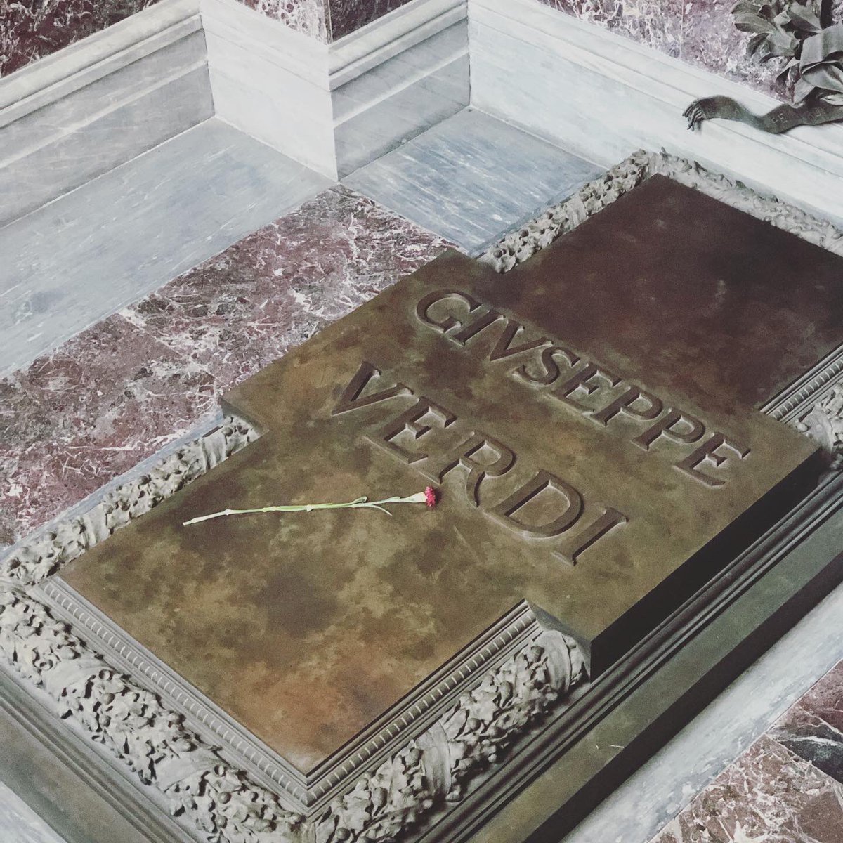 OperaIsCool's tweet photo. On this day in 1901, Giuseppe Verdi passed away. The Italian composer created ‘Casa #Verdi’, a retirement home for the less fortunate musicians and artists built in central Milan. #CasaVerdi has hosted hundreds more than 1.500 guests. #GiuseppeVerdi
#OperaIsCool https://t.co/9MpNZXqeIc
