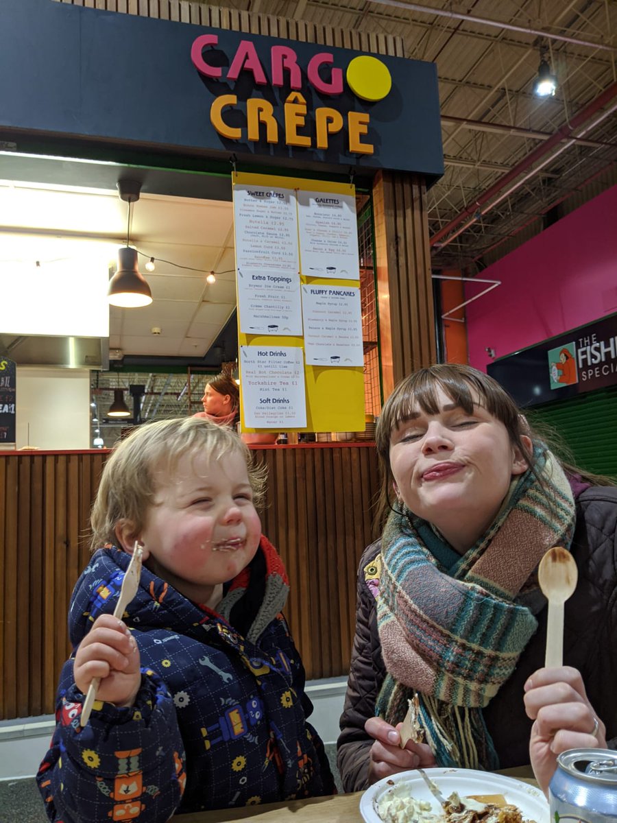 The_Sausagebox's tweet photo. Absolutely loving life @CargoCrepe @KirkgateMarket today! Nutella and Chantilly cream! Oh lord, delicious 🤤 #MondayMotivation #Leeds https://t.co/TGbNTkXs6E