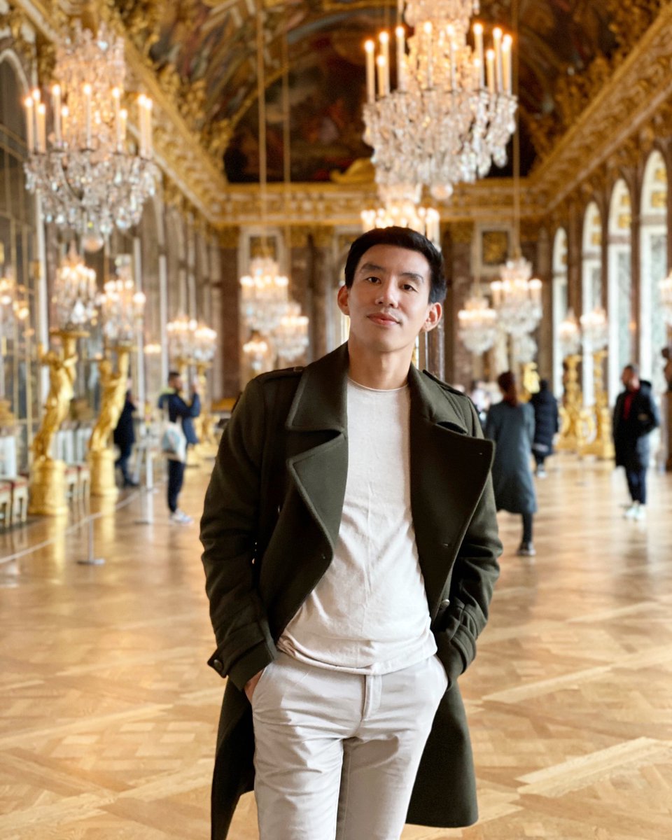 xneobuzzer's tweet photo. ✈️⛄💋😊 #CITYTOUR #LoveAsWell #LetHaveFun #Fun #scooter #NPVRTRIP #EUTRIP2020 #WINTER #FRANCE #PARIS #CHAMPION #ChampElysee #ArcDeTriomphe #Versailles #NothreDameParis #GareDeNord #MuseéDuLouve #Louisxv 🇫🇷 🇪🇺 https://t.co/t1PhelB771