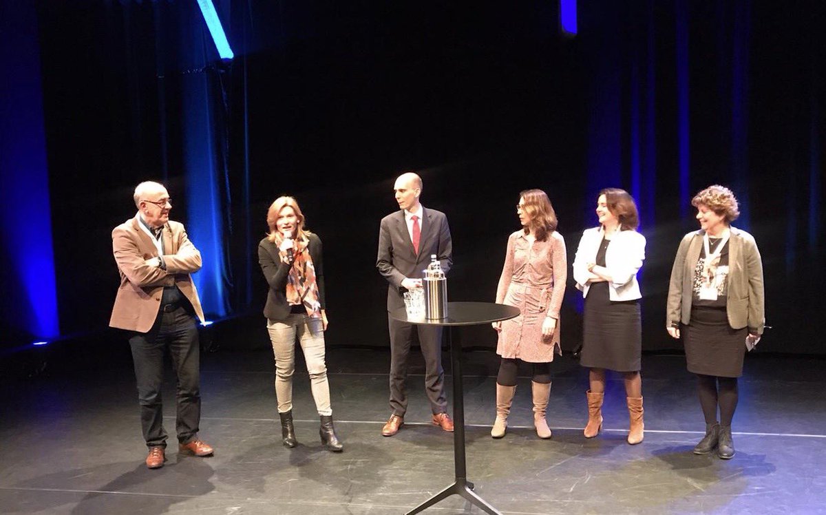 Symposium ⁦<a href="/EurekaRail/">EurekaRail 🚅🇾🇪🇩🇪🇧🇪🇪🇺</a>⁩ in #Maastricht. Gesproken over dromen en wensen voor internationale treinreizen in de toekomst. Samen met oa ⁦@CarlaBrugman⁩ ⁦@WendWild⁩ ⁦<a href="/BosFreek/">Freek Bos</a>⁩. Belangrijkste vraag: hoe komen we van dromen naar daden!