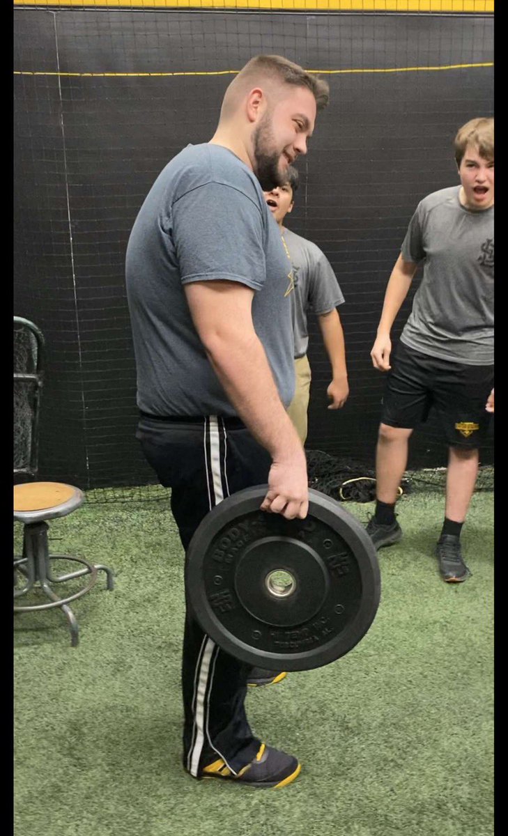 NikSipleFanPage's tweet photo. Starting off the week with some gains #vikingwarrior https://t.co/QbadNYUS0y