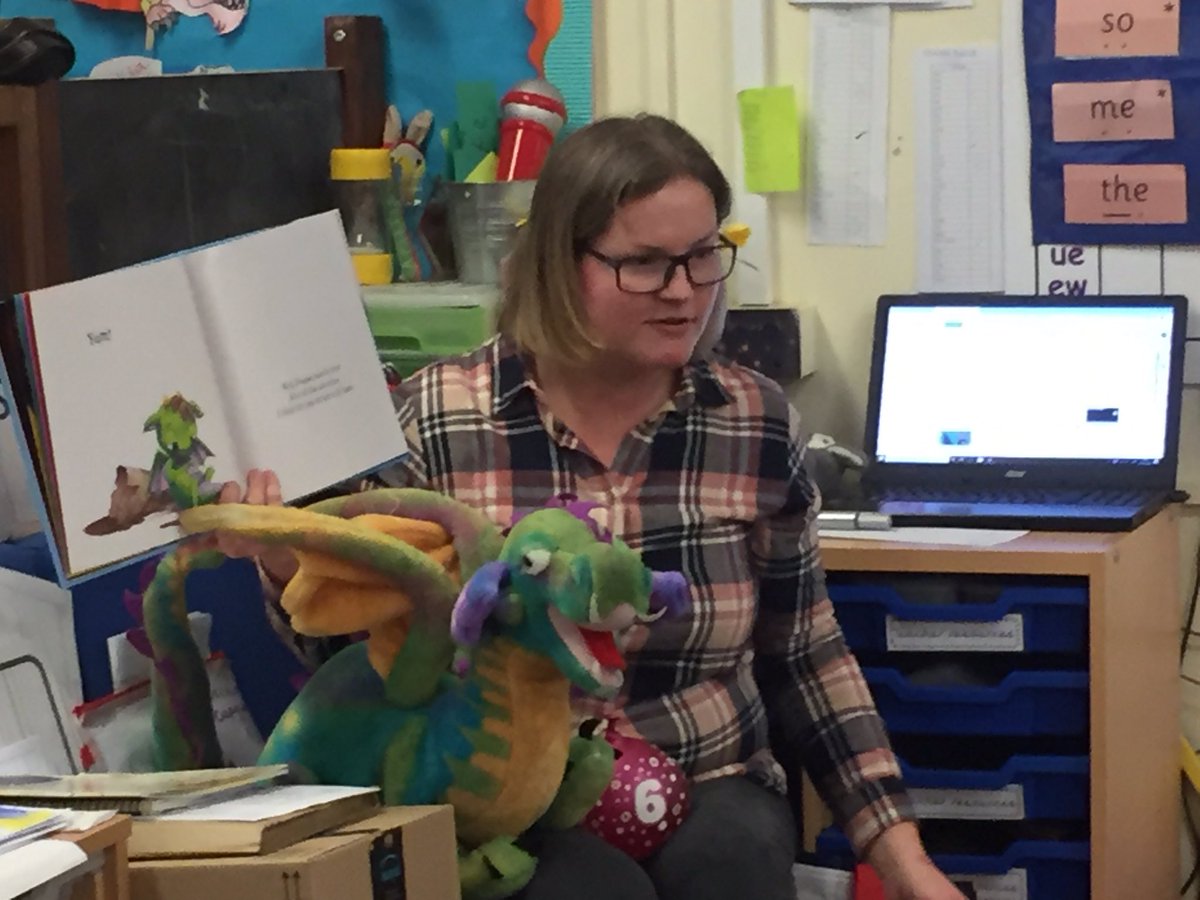 abbotsstaff's tweet image. I was so lucky to be in reception when another #secretreader arrived. Thank you to Angus and his mummy for sharing your dragon book for story time 📖 🐉 @RTurffrey