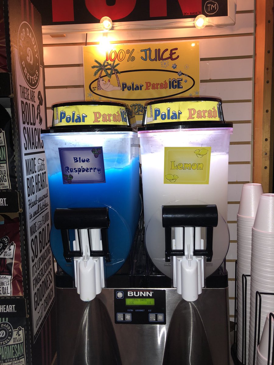 ConnectionChief's tweet photo. 🚨NEW FLAVOR ALERT🚨 Lemon slushies are available now at the Chief Commection! #lemon https://t.co/gdpy1qm0Yi