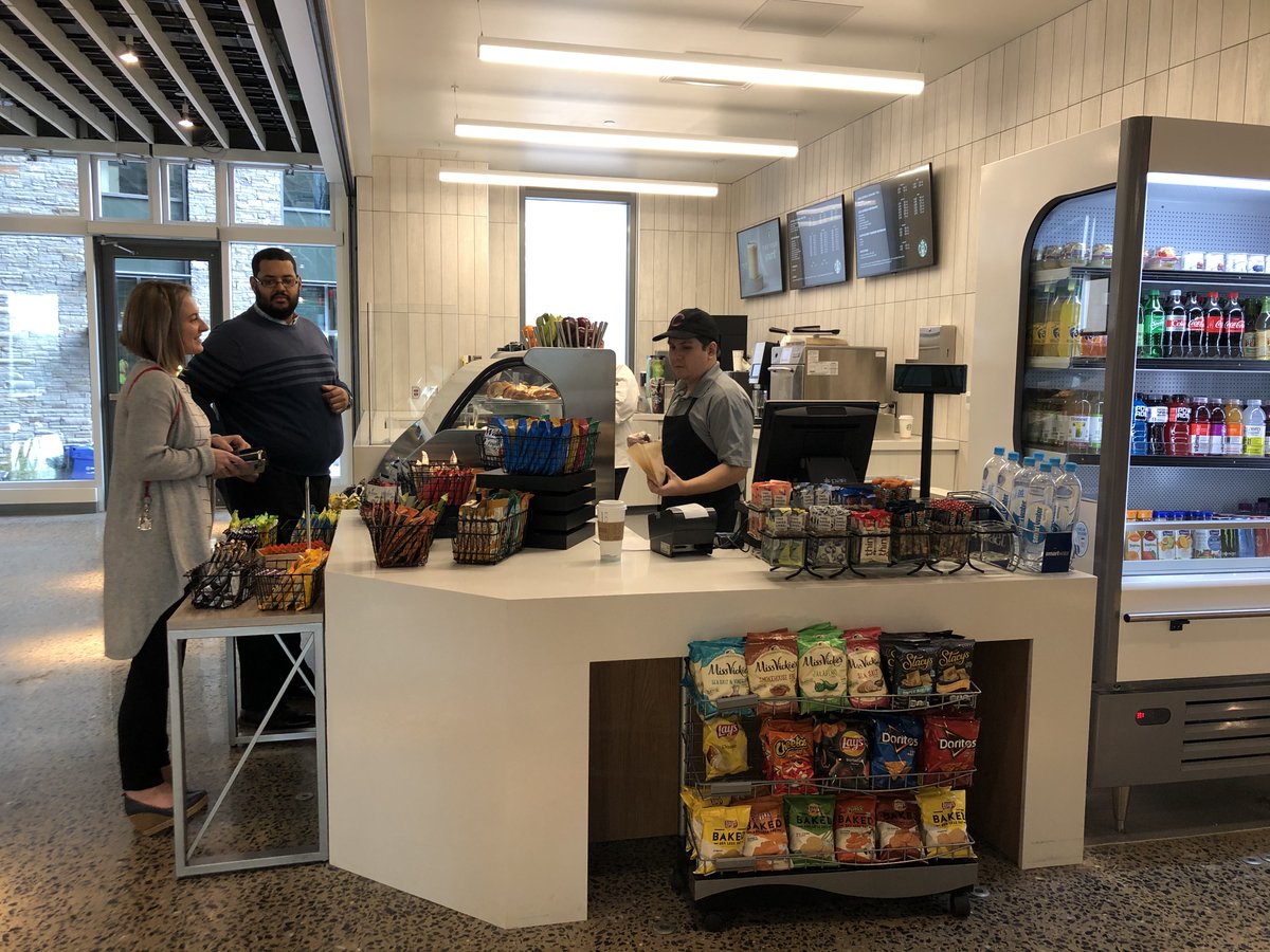 UatShadyGrove's tweet photo. Celebrating the opening of the Grover Cafe and the first day of classes in our new Biomedical Sciences and Engineering building! #BuiltForBreakthroughs #DiscoverUSG https://t.co/pQRBK6Ucaq