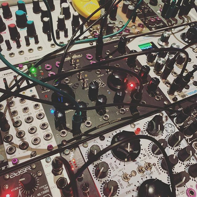 Rap_On_Me's tweet photo. New Module for Modular Monday. Putting the Morphing z plane filter thru it’s paces #eurorack #synth #modular #analog #hiphop #boombap #modbap #underground #modularsynth #analogsynth #euroracksynth #muffwiggler https://t.co/pWyxGw4ZyX https://t.co/B1fOzwaGiN