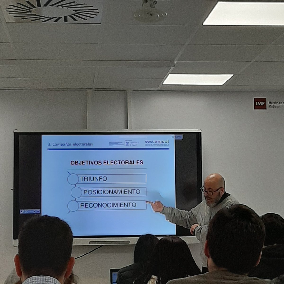 borgenvino's tweet image. Quién no escuchó el "¿para qué se presenta si sabe que no va a ganar?" El objetivo principal no siempre es ganar. Una imagen vale más que...
@Angelandcom.
@CESCOMPOL @UAHes