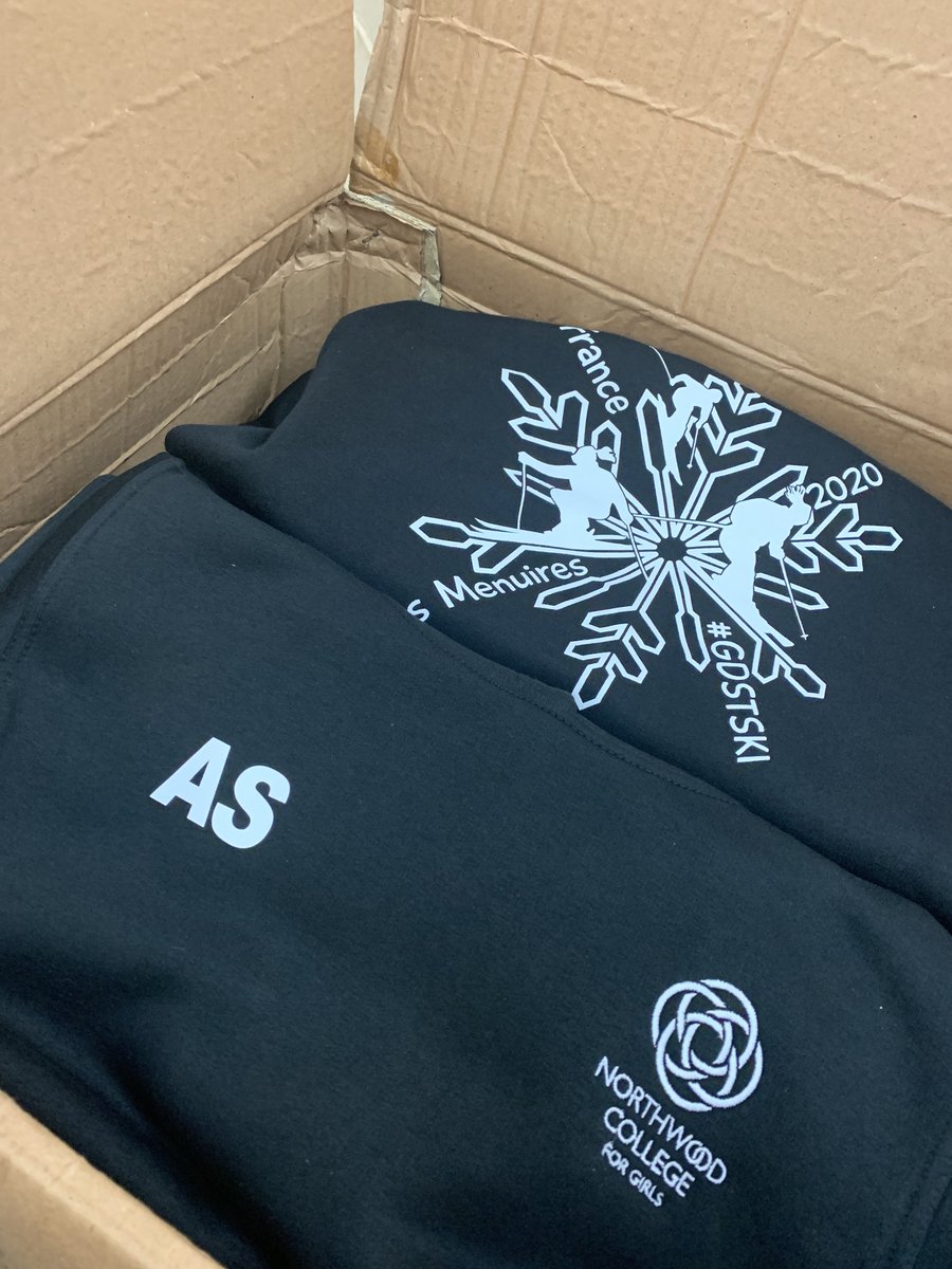 BeatSchoolUniforms tweet media