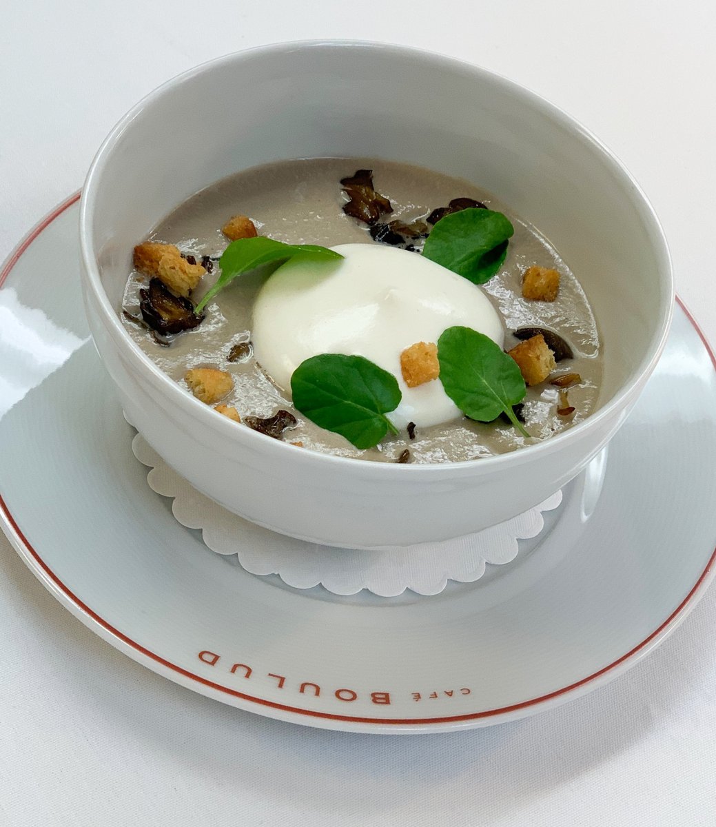 CafeBouludNY's tweet photo. Mondays are made a little easier with our #NYCRestaurantWeek lunch menu | Mushroom Velouté, brioche croutons, madeira cream &amp; watercress https://t.co/yq0Yp8fHqa