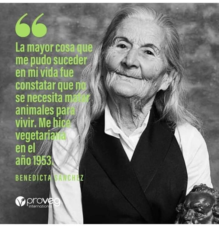 Humanymal's tweet image. "La mayor cosa que me pudo suceder en mi vida fue constatar que no se necesita matar #animales para vivir" Benedicta Sánchez, Premio Goya a mejor actriz revelación 2020. Sencillamente, maravillosa...💚 #Goyas2020