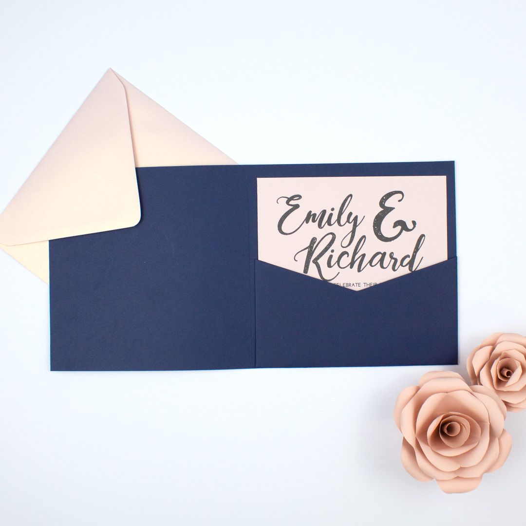 Do you like Navy &amp; Blush as wedding thene colours?
📷: Navy Blue Pocketfold with Blush Pink Insert &amp; Rose Gold Dust Pearl Envelope