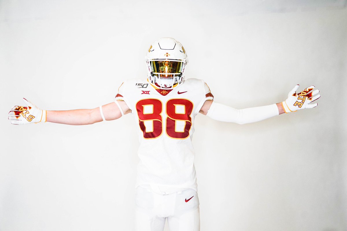 GilletteGarrett's tweet photo. Had a great unofficial visit back to Iowa State this weekend! Thank you to all the coaches for having me.   @ISUMattCampbell @RosieISU @CoachTomManning #CyclONEnation @247Sports https://t.co/0wbvEhg8X6