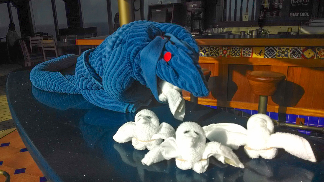 RickGriffin's tweet photo. This week's #Top4Theme is #Top4Animals! Here are my #Top4TowelAnimals!
Share your critter pics, tag some friends, & tag our hosts @GreenMochila @Giselleinmotion @CharlesMcCool @Touchse #travel https://t.co/gUy1PZQZ0X