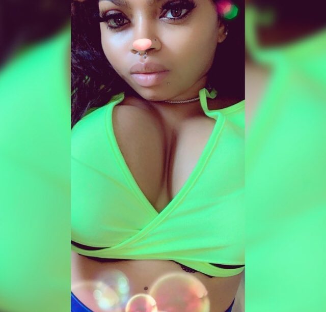 Slippery_Trinaa's tweet photo. It’s been a while 💚 #mondaythoughts https://t.co/falVfpxJxa