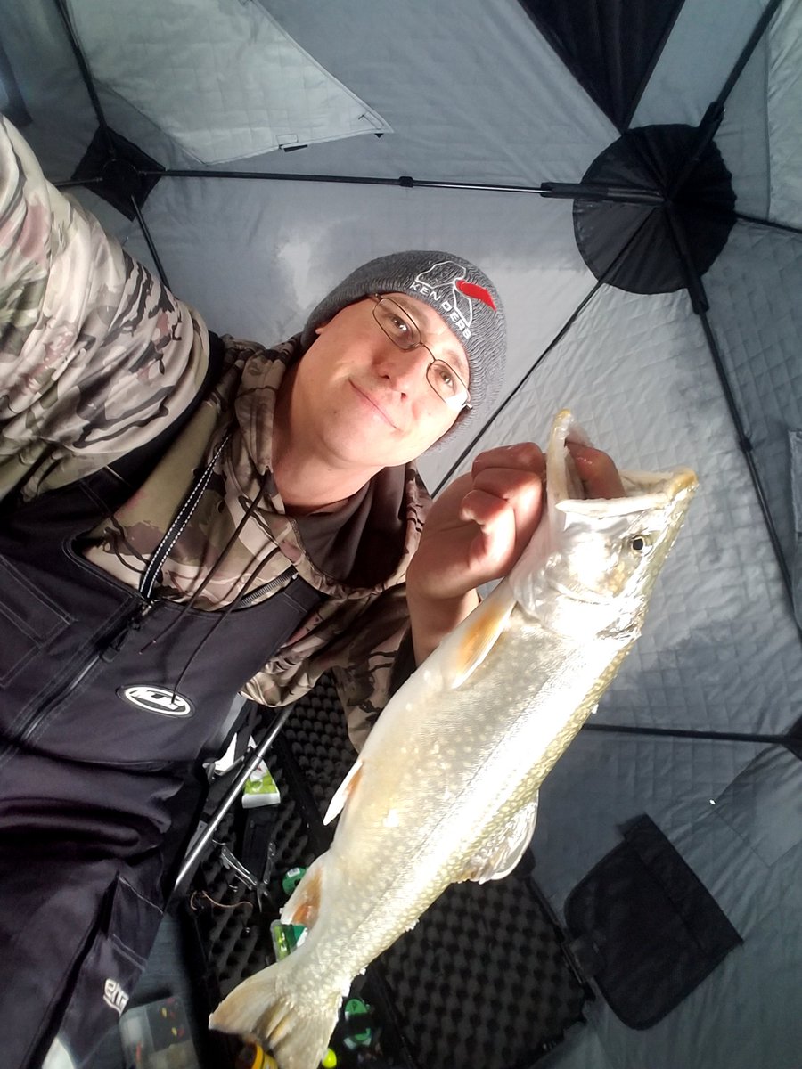 Thank you to my current subscribers and followers! I'm going to have a huge raffle when I hit 2k subscribers... if you want part of it...
 GO CLICK LINK...
SUBSCRIBE N LEAVE COMMENT!

Click link for splake n whitefish, ice fishing lake superior! 
youtu.be/5qRFtrGjI1w