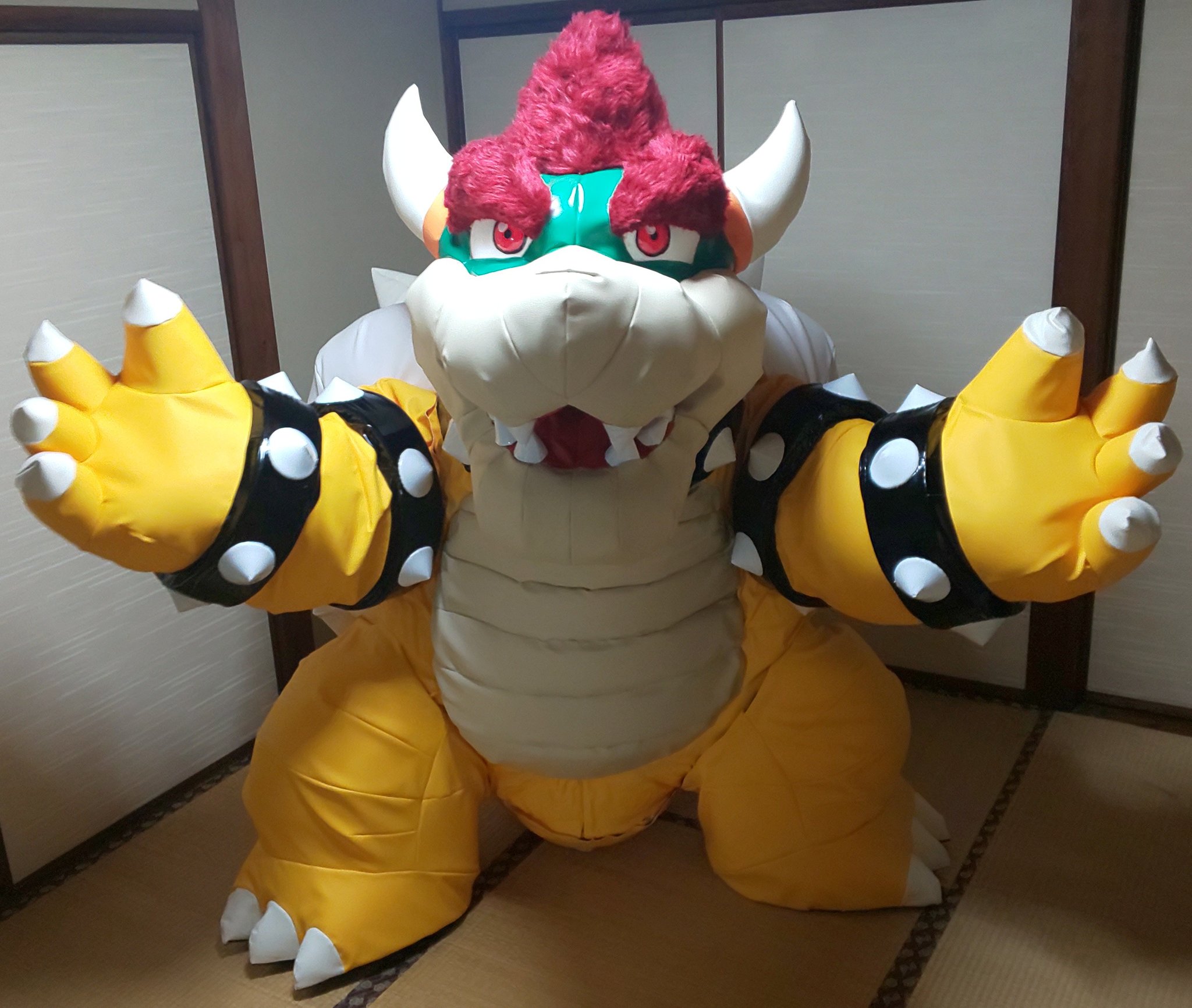 その他色々 on X: 着ぐるみ作り続けて16年かぁ…。 とりあえず製作を始めた当初の大きな目標だったクッパ、その過程で完全なドラゴンの姿のりゅうおう。憧れの存在のウルフも作れた。昔から作りたいと思ってたものは全部作り終えてしまった。次の目標が見当たらない  ...