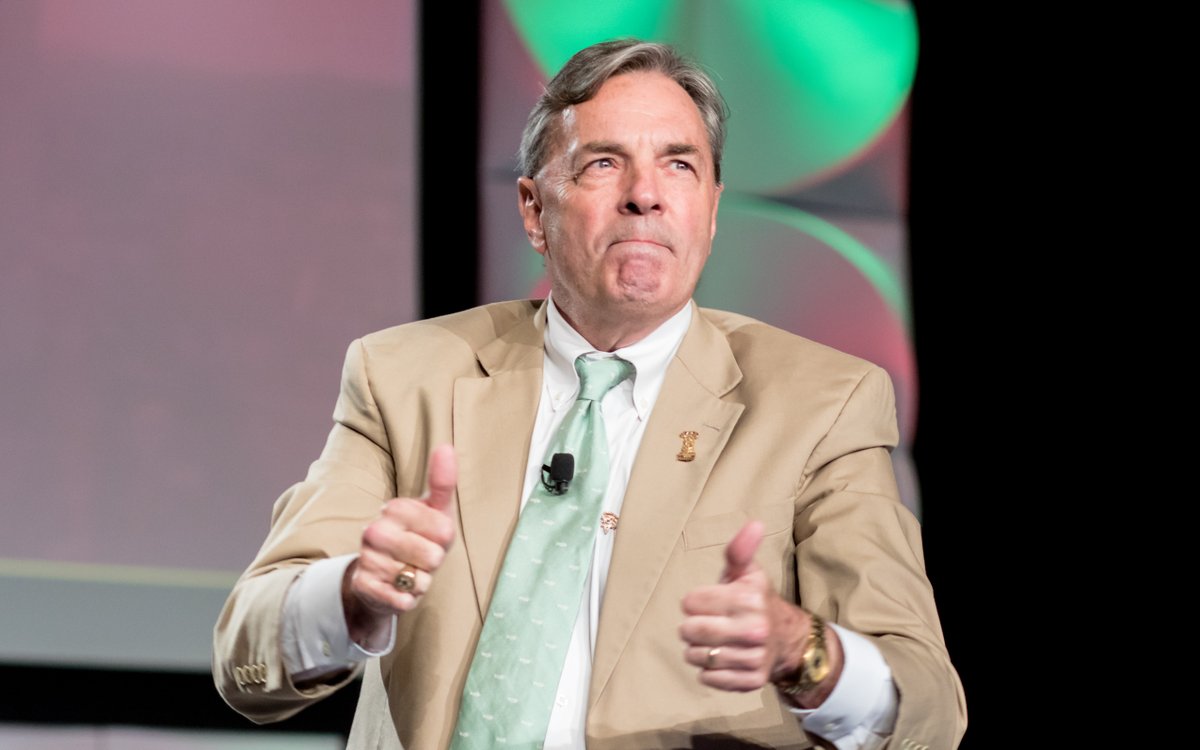 KappaSigmaHQ's tweet photo. Happy birthday to our Executive Director, @KappaSigmaMBW! Your passion for the Order is unmatched - thank you for all that you do. AEKDB https://t.co/fTygPizJAr