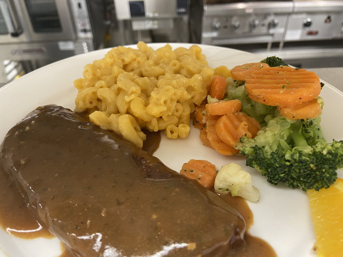 Nothing like a great hot meal on a cold winter day <a href="/WillowsTiffin/">The Willows at Tiffin</a> <a href="/nolafoodguy/">Eric Johnson</a> <a href="/ReyRd2/">Rey Nevarez</a>