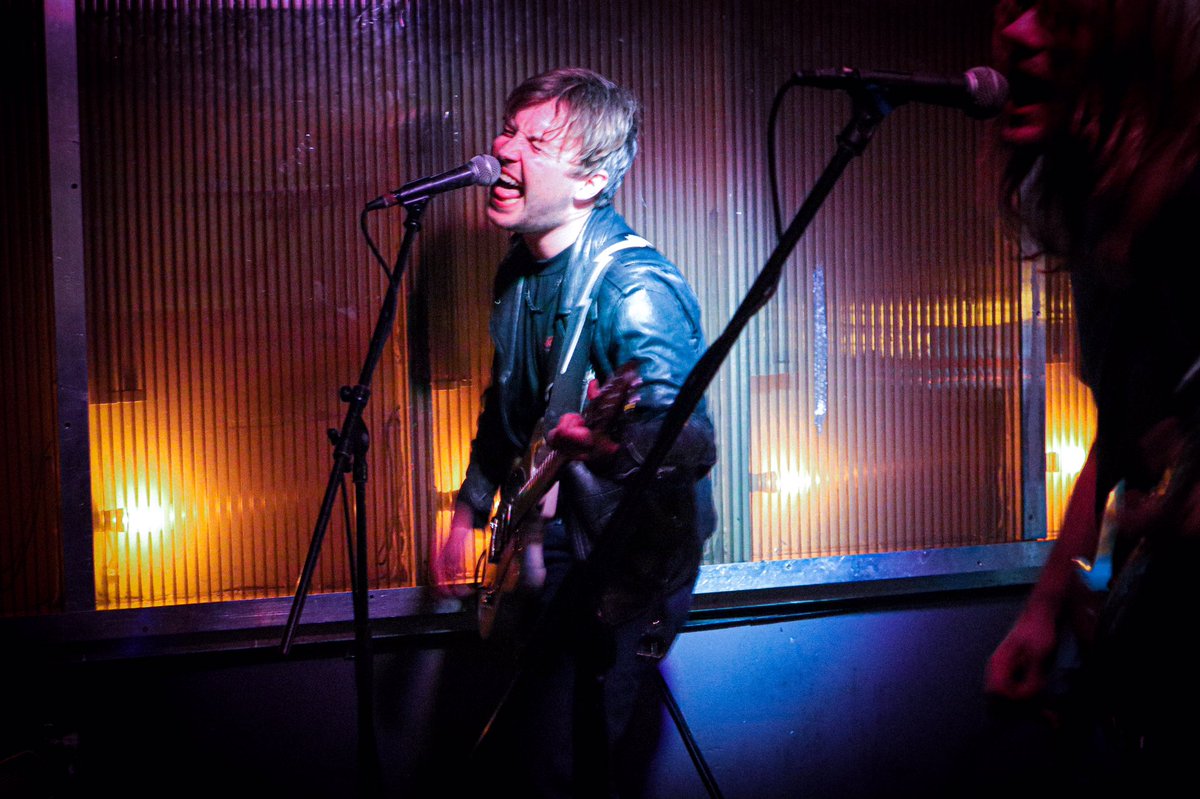 ModernAgeMusicHQ tweet media