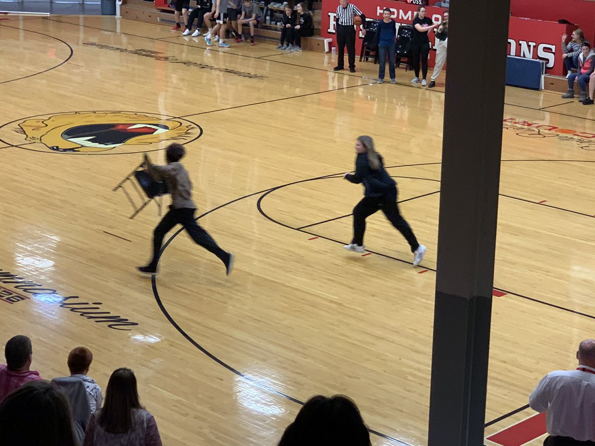 rushschoollib's tweet photo. I donβt think this is how musical chairs works π€π #pepsession #rchs https://t.co/8k7tRKxeK9