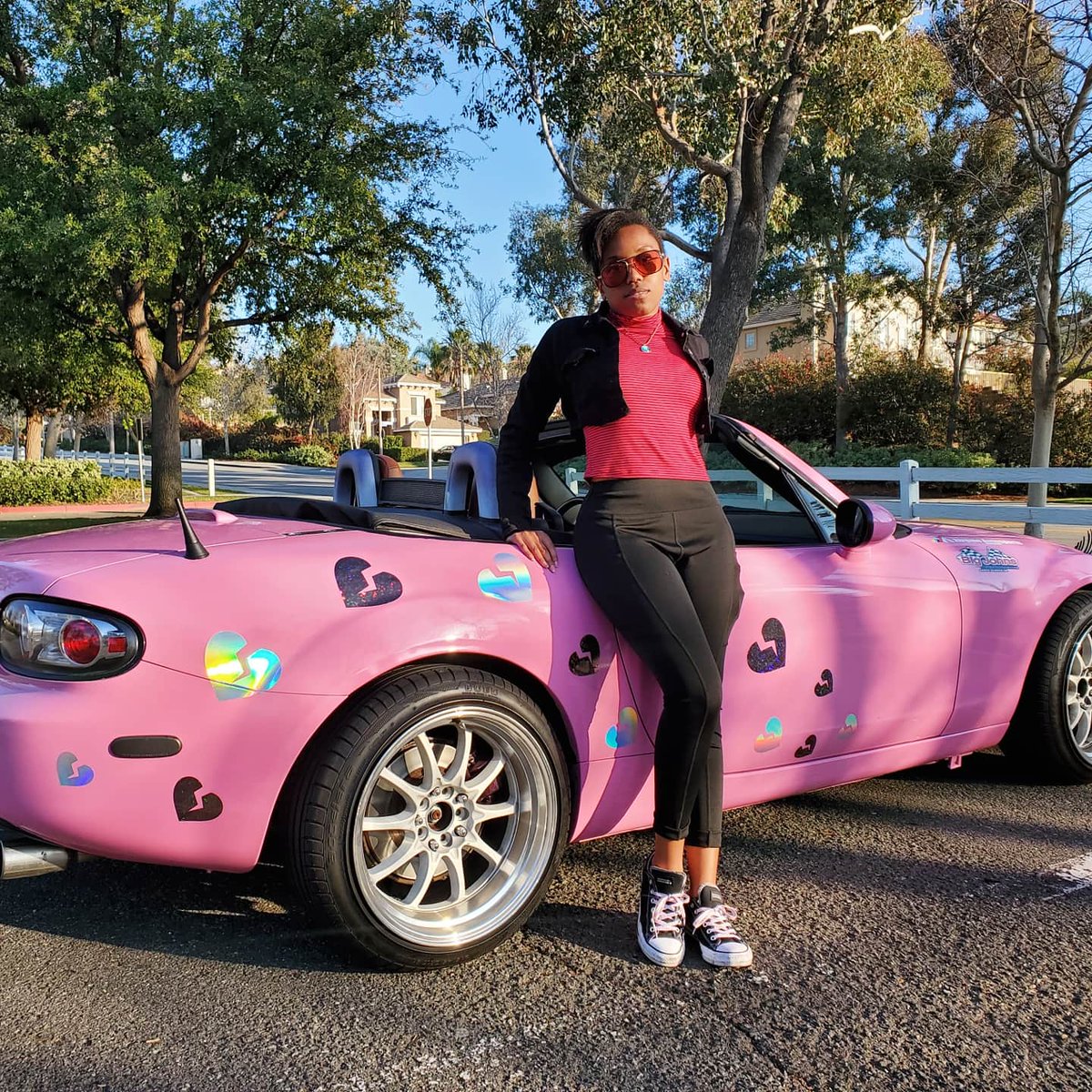 AmberFoxyVox's tweet photo. Sunset in the park
(You're cool enough if you get the reference in the last photo)

#pinkmiata #carsofinstagram #mx5 #roadster #pinkcar #scv #sportscar #pavementprincess #barbiecar #mattel #malibu #StevenUniverse #spinel https://t.co/dqAYNp3K6z