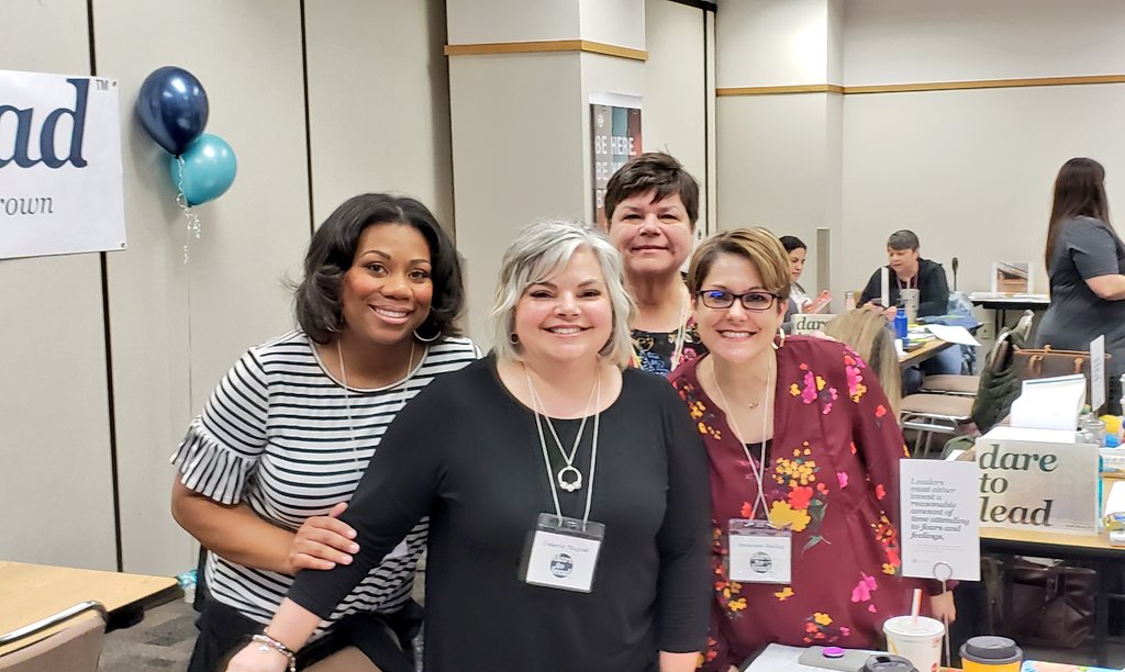 LLJackson08's tweet photo. We're so excited to take part in the Two-Day Dare to Lead Workshop in San Antonio with Lizzy Perez. We're refining our skills in leading with vulnerability. Courage is contagious. @AIMlearners @LizzyAIM @MesquiteHS @mesquiteisdtx @HammettJennifer #DaretoLeadSATX #SkeeterNation https://t.co/3iYhcZe98q
